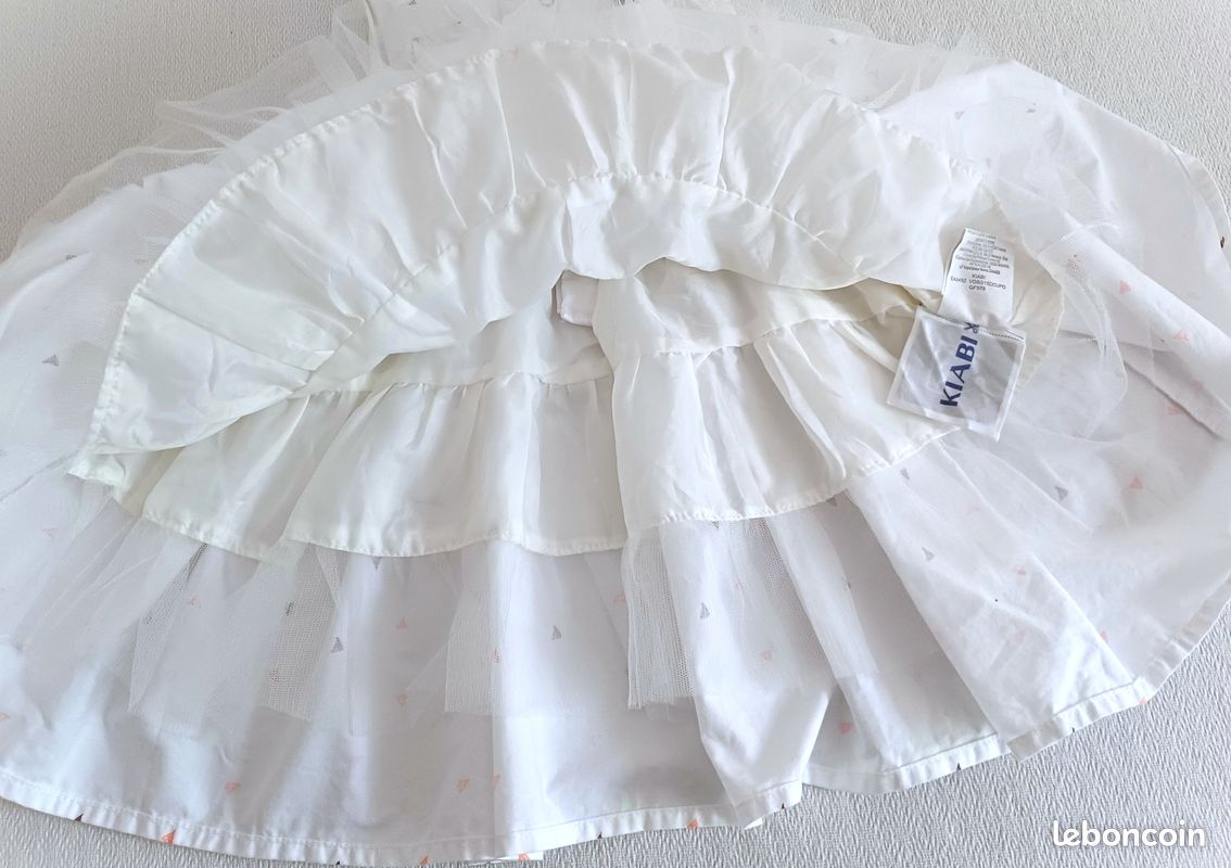 Kiabi - Robe blanche imprimée a volant 9 mois. Neuve (image 6)