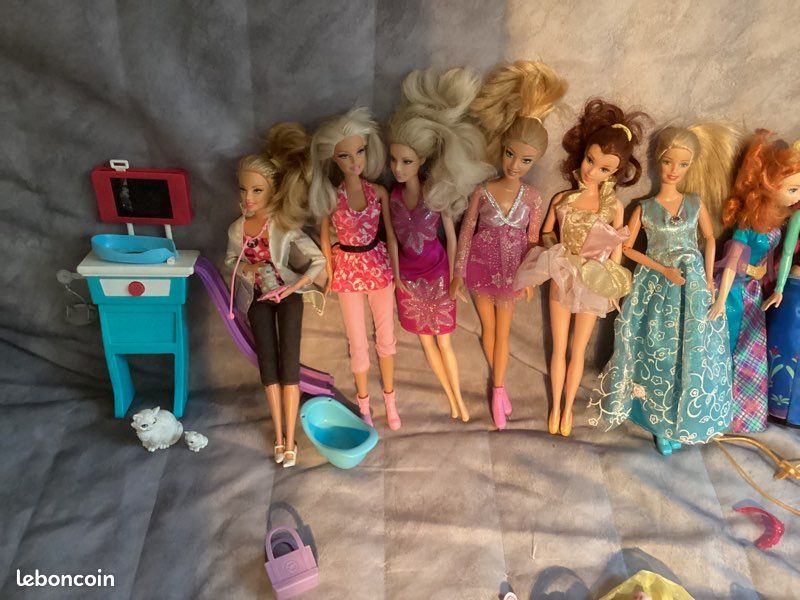 Lot barbie (image 3)