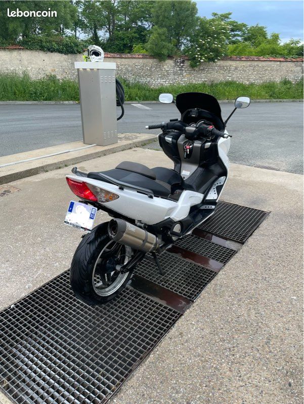 Tmax 500 (image 2)