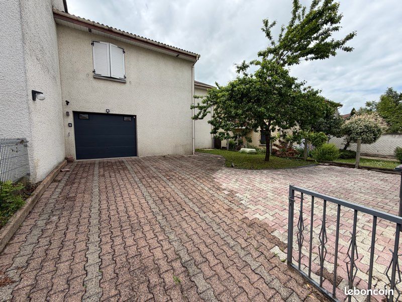 Maison 5 pièces 100 m² · à Thiers · 100 m² · 149 900 €