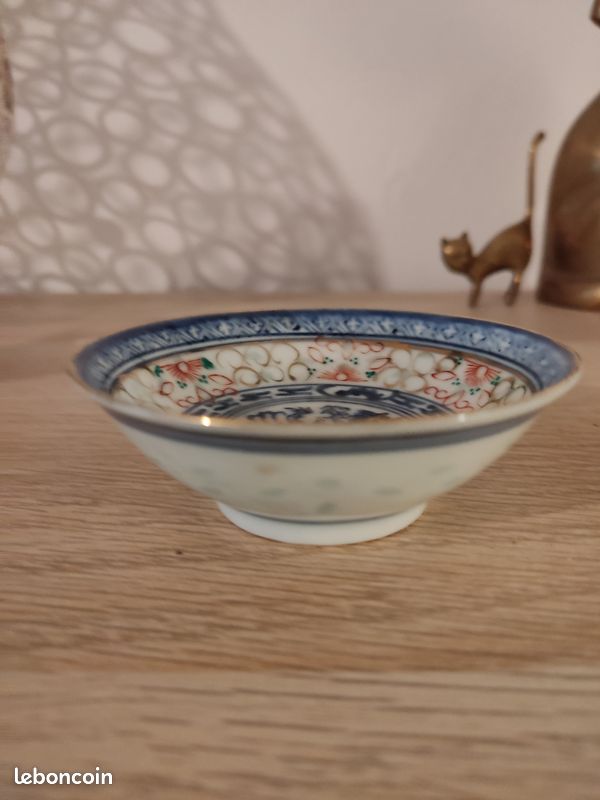 Mini bol à pieds chinois bleu blanc vintage, plat de sauce à base de grain de riz en porcelaine pein (image 3)
