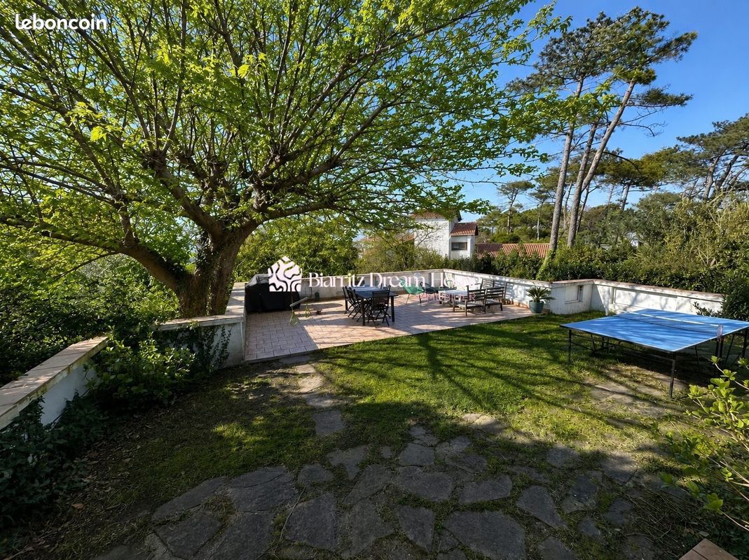 Terrain 3000 m² · à Anglet · 3 000 m² · 3 500 000 €