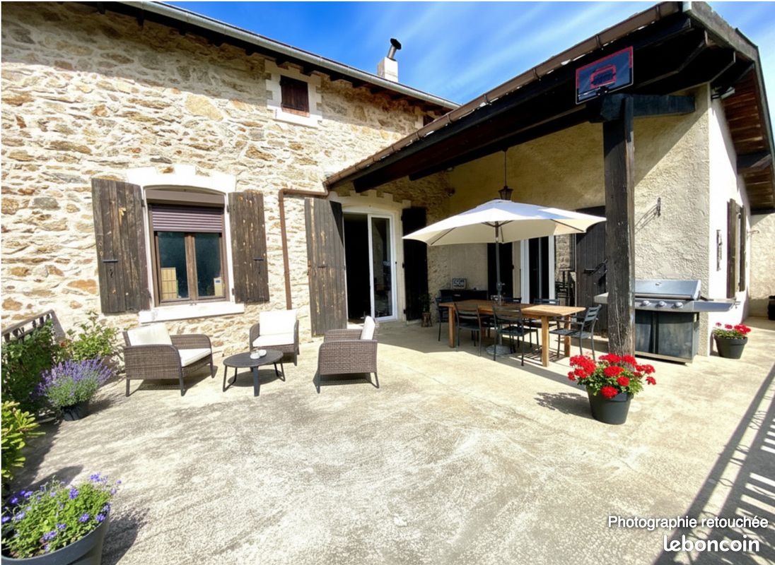 Maison 8 pièces 150 m² · à Saint-Marcel-lès-Annonay · 150 m² · 230 000 €