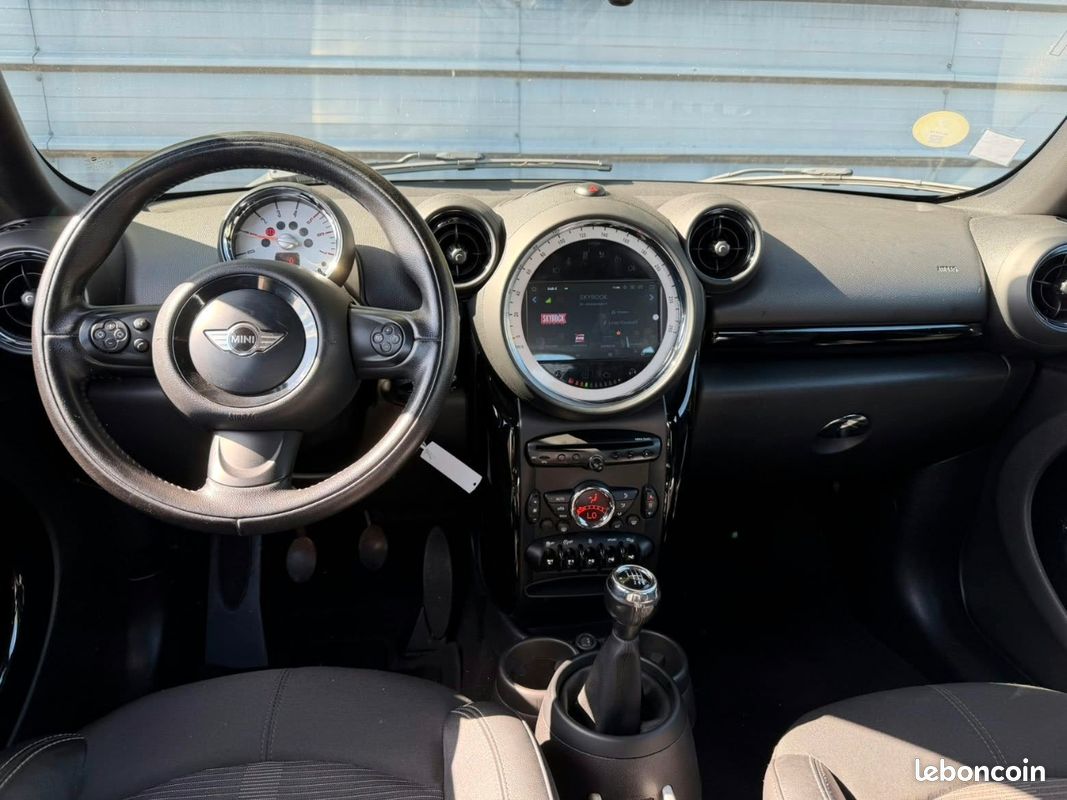Mini country man (image 3)