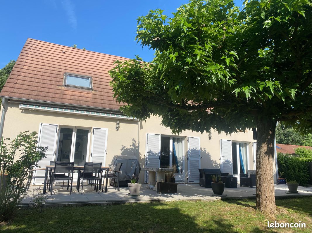 Maison 6 pièces 138 m² · à Livry-sur-Seine · 138 m² · 359 000 €