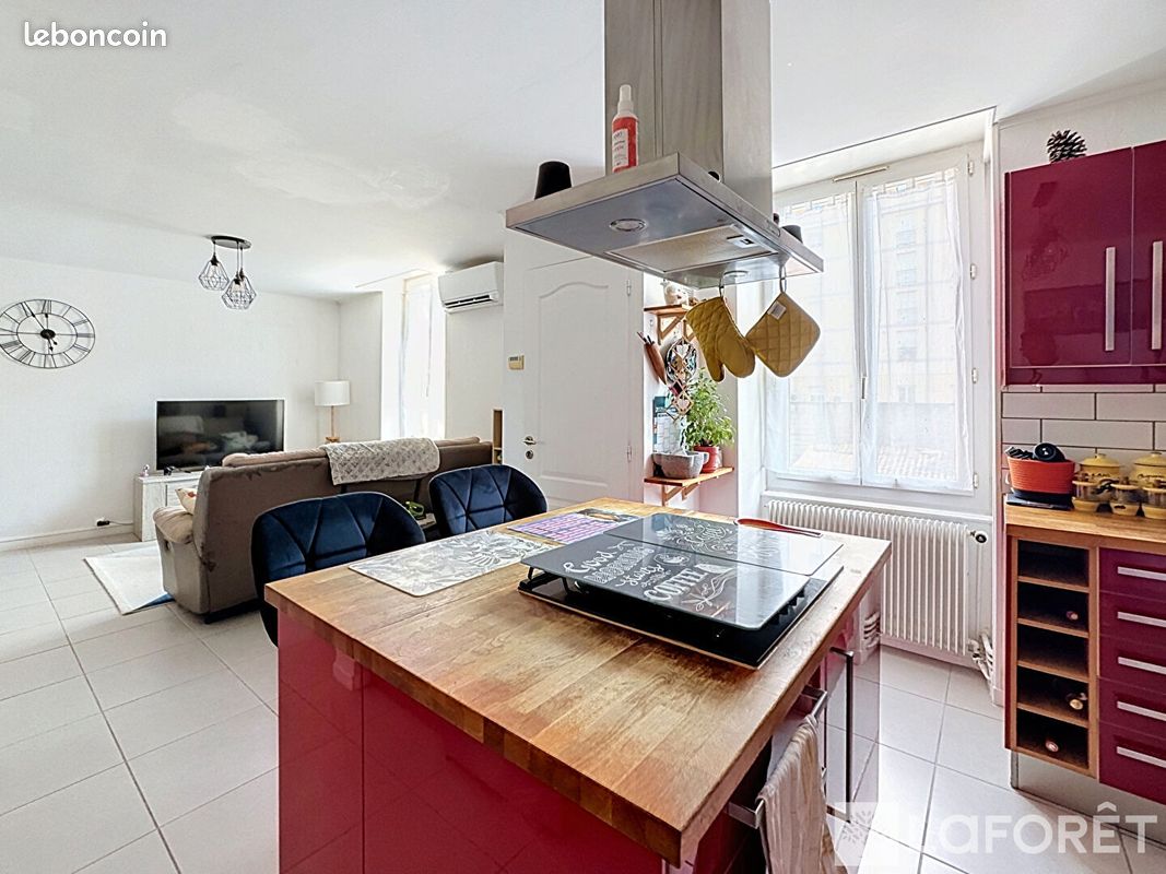Appartement 4 pièces 81 m² · à Bourgoin-Jallieu · 81 m² · 179 900 €