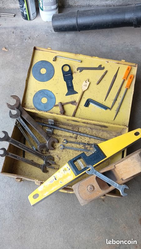 Malette outils évasion Sarco (image 1)