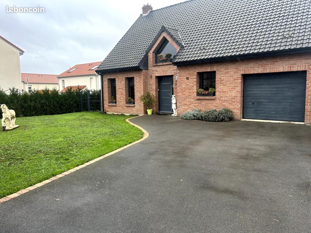 Maison 8 pièces 126 m² · à Marquion · 126 m² · 339 500 €