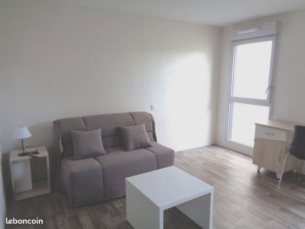 Studio 1 pièce 27 m²