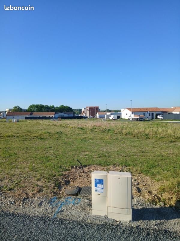 Terrain 362 m² · à La Roche-sur-Yon · 67 000 €