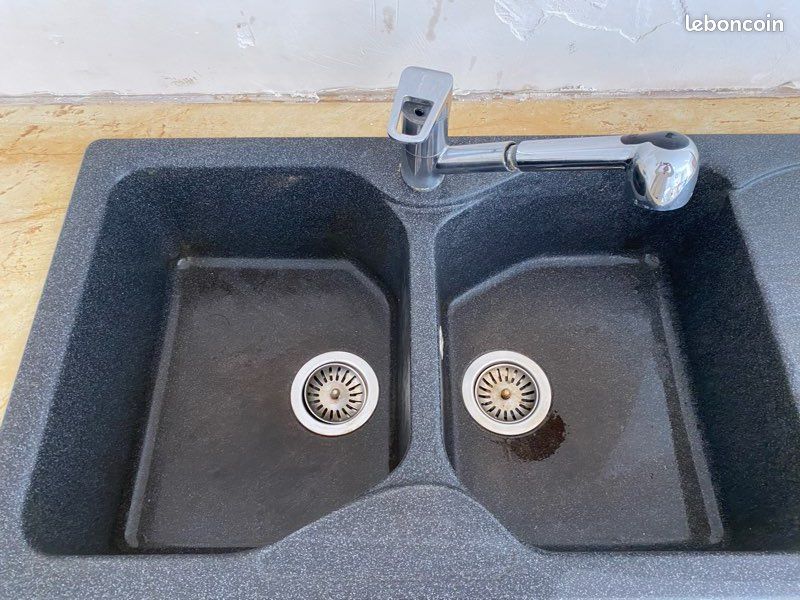 Évier de cuisine 2 bacs avec surface égouttoir (image 3)