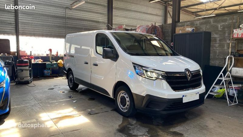 Renault Trafic Véhicule utilitaire ou Société L1H1 3T 2.0 Blue dCi 130ch Confort E6E (image 3)