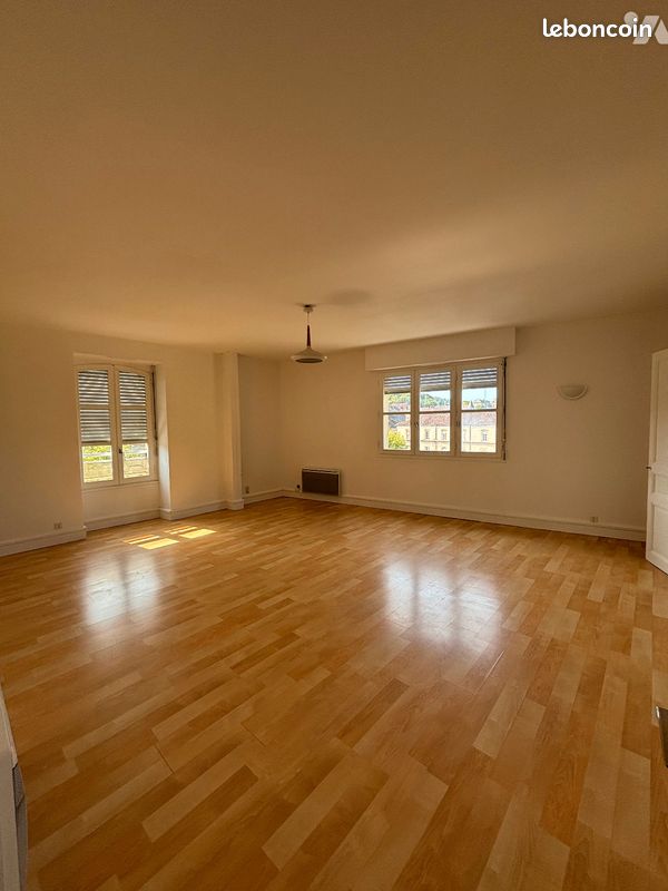 Appartement 3 pièces 89 m² · à Sarlat-la-Canéda · 89 m² · 190 800 €