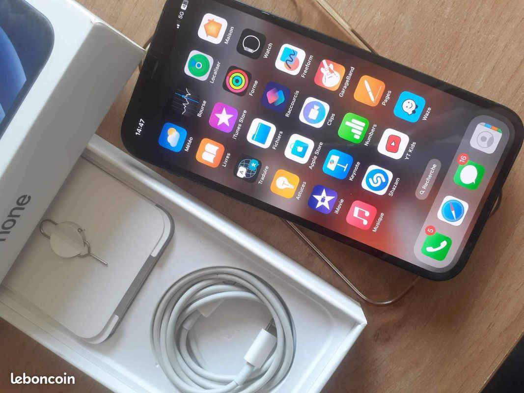 Vend iPhone 12 état neuf ou écoute toute proposition (image 2)