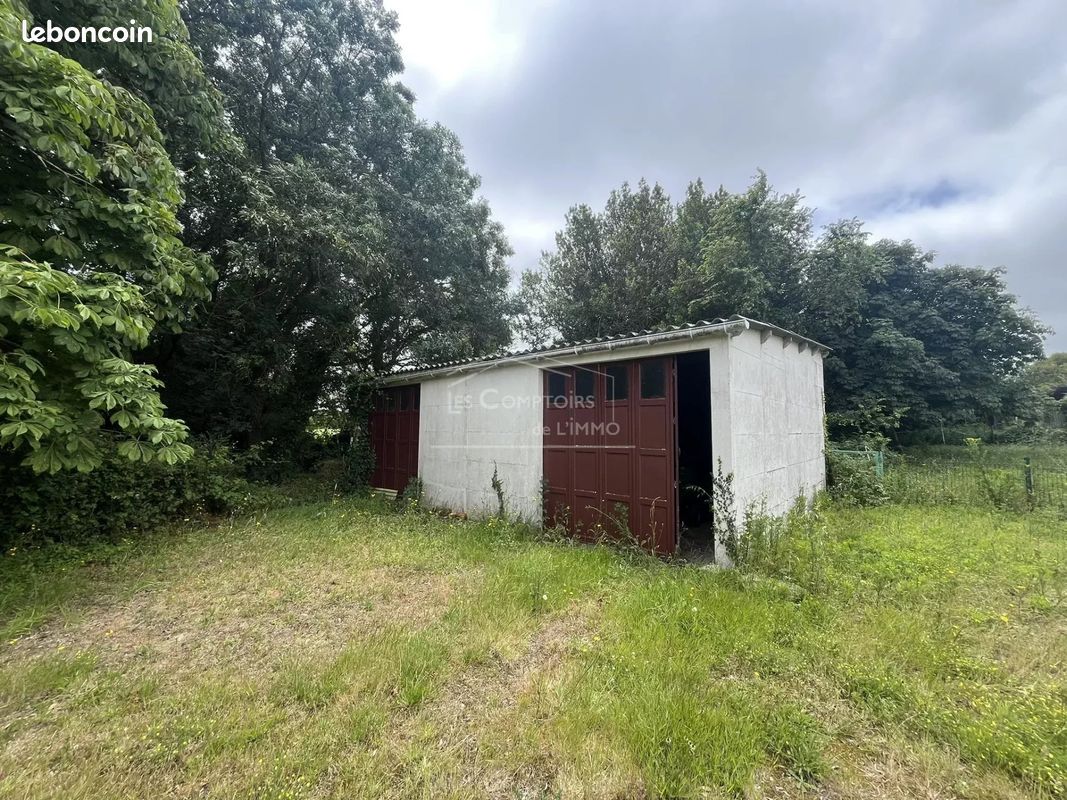 Parking 1 pièce 53 m² · à Donges · 53 m² · 36 000 €