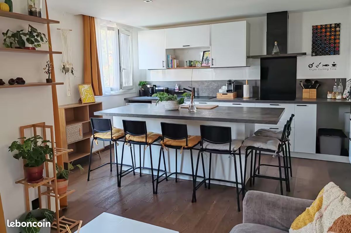 Appartement 2 pièces 45 m² · à Nice · 45 m² · 1 050 €/mois