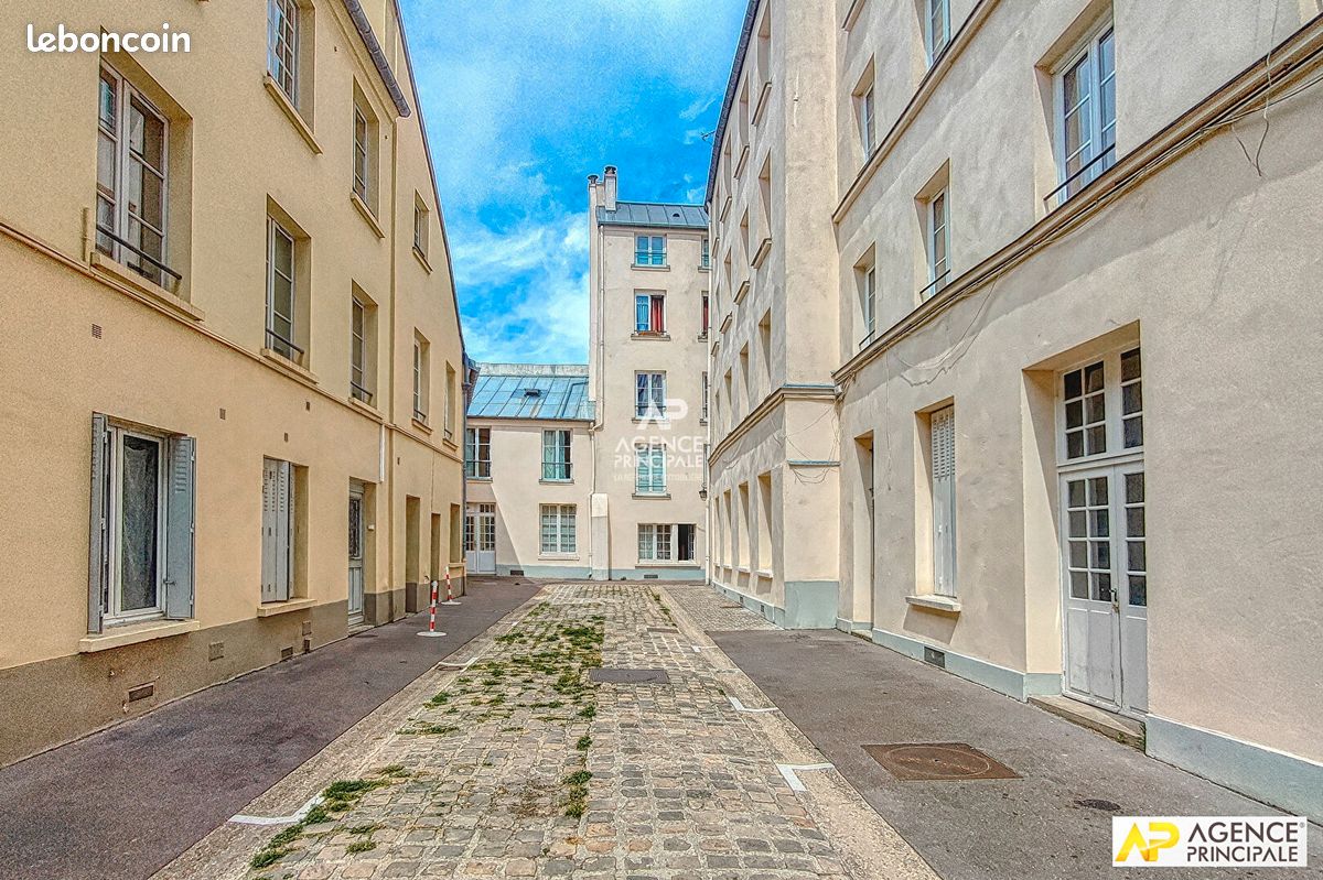 Appartement 4 pièces 81 m² · à Versailles · 81 m² · 650 000 €