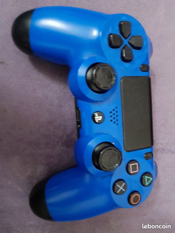Ps4 AVEC CABLE D ALIMENTATION (image 2)