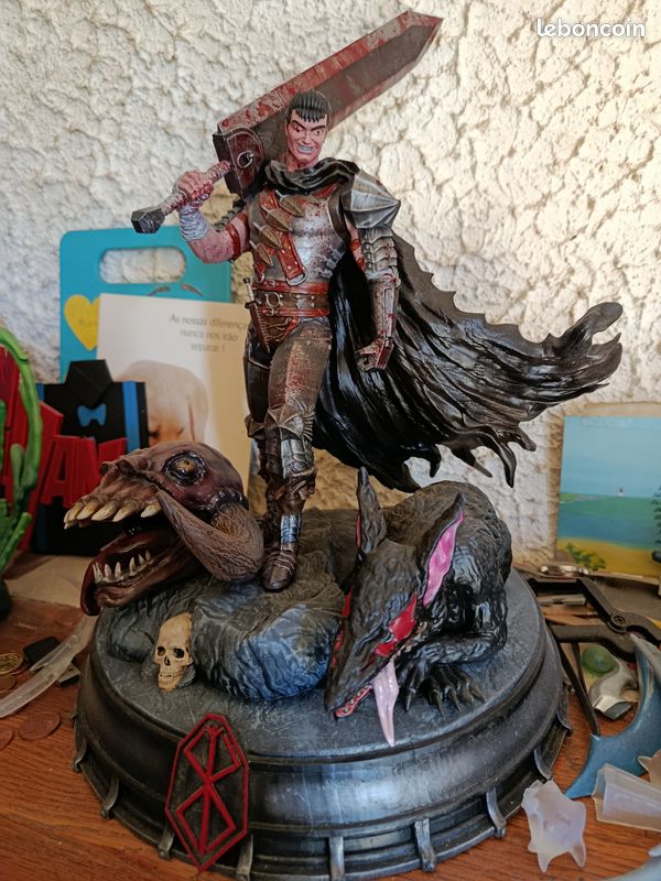 Statue berserk (image 1)