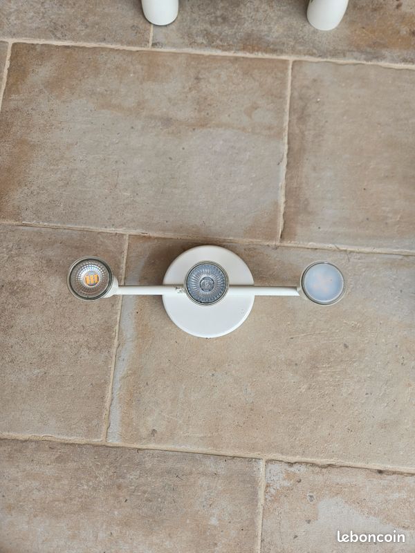 Lustre IKEA Blanc 3 spots (image 2)