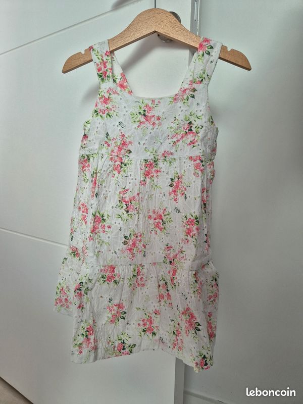 Lot vêtements fille 4 ans (image 15)