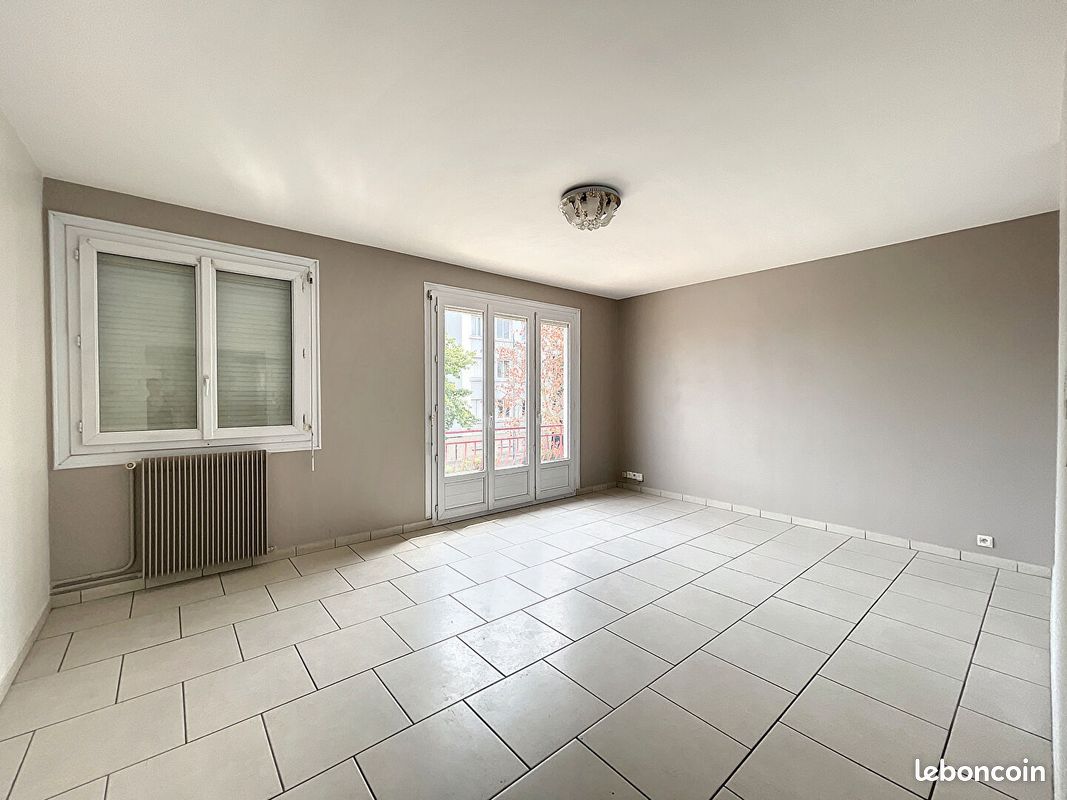 Maison a louer saint-pierre-des-corps - 5 pièce(s) - 103 m2 - Surfyn