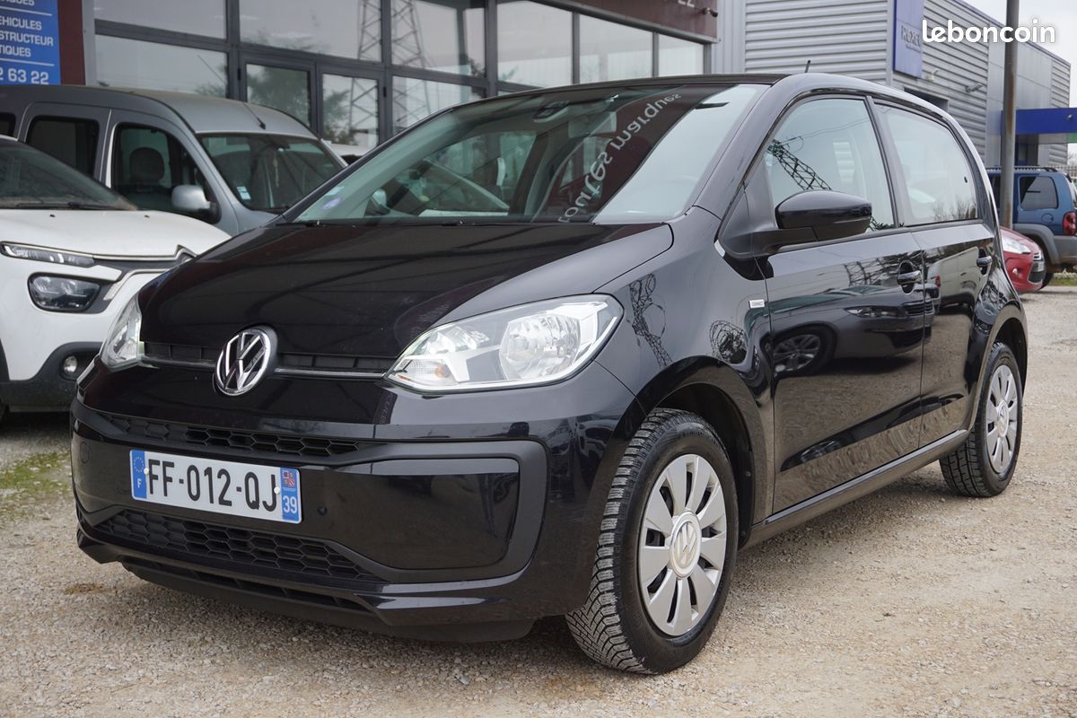 Volkswagen UP 1.0 75CH BLUEMOTION TECHNOLOGY UP CONNECT 5P EURO6D-T (image 1)