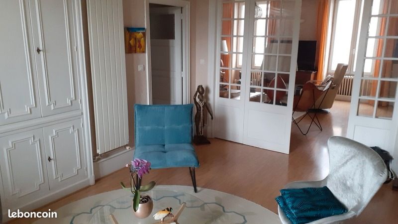 Appartement 7 pièces 135 m² · à Néris-les-Bains · 135 m² · 159 000 €