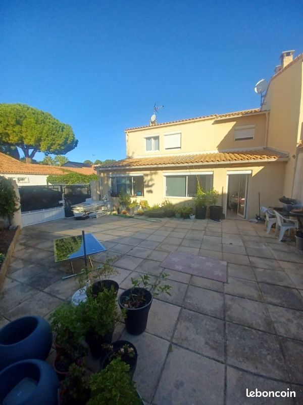 Maison 4 pièces 115 m² · à Frontignan · 115 m² · 1 290 €/mois