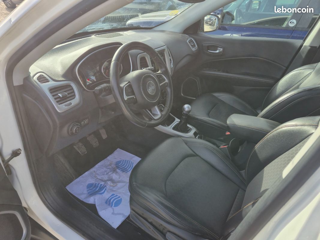 JEEP COMPASS 1.6 I MultiJet II 120 ch BVM6 Longitude Business 9990 EURO 12 MOIS GARANTIE (image 6)