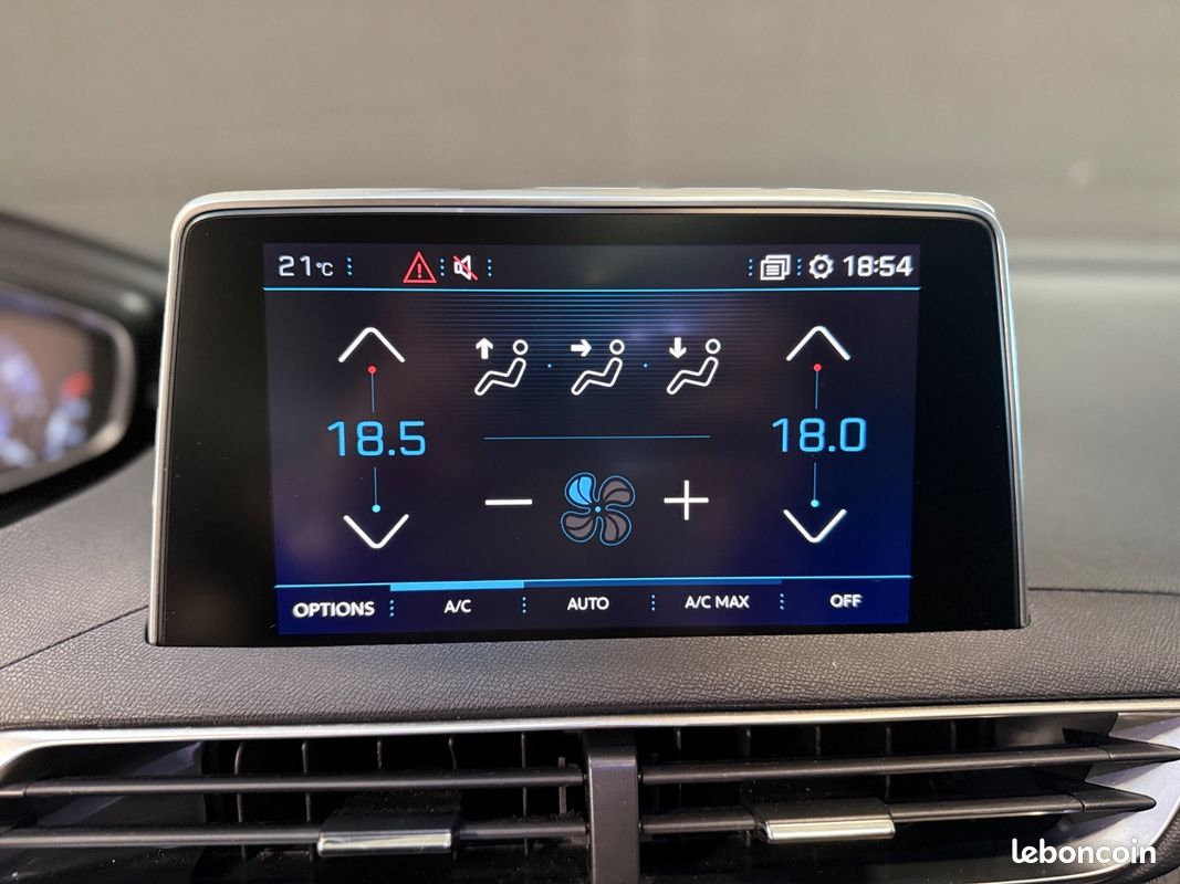 PEUGEOT 3008 1.6 Puretech 180ch SS EAT8 Allure (image 18)