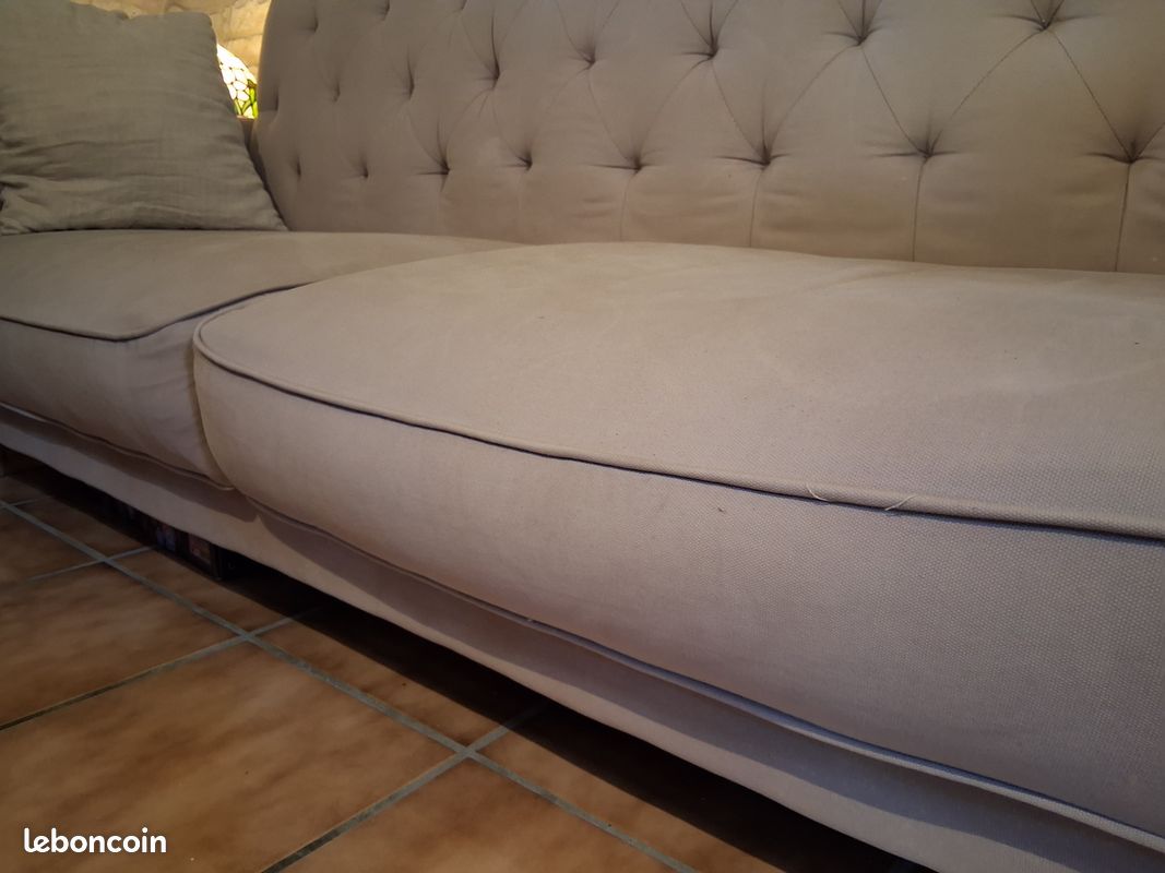 Canapé convertible beige assise capitonné (image 2)