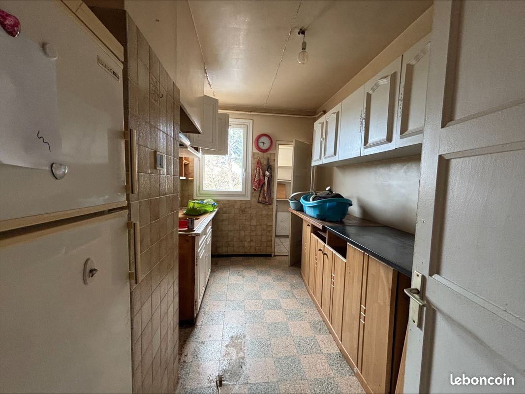 Appartement 3 pièces 52 m² · à Marseille · 52 m² · 62 000 €