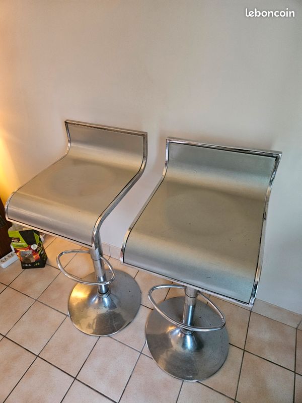2 tabourets de bar (image 1)