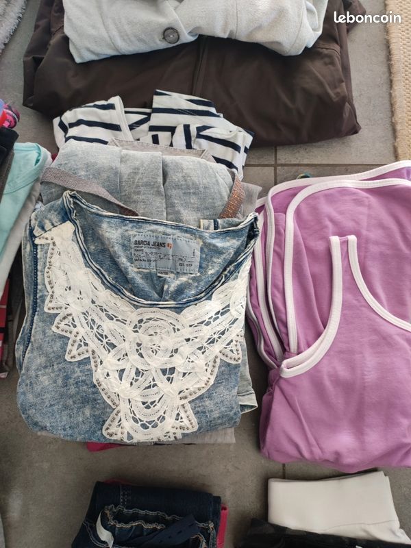 Grand lot de vêtements fille 12 ans (image 3)