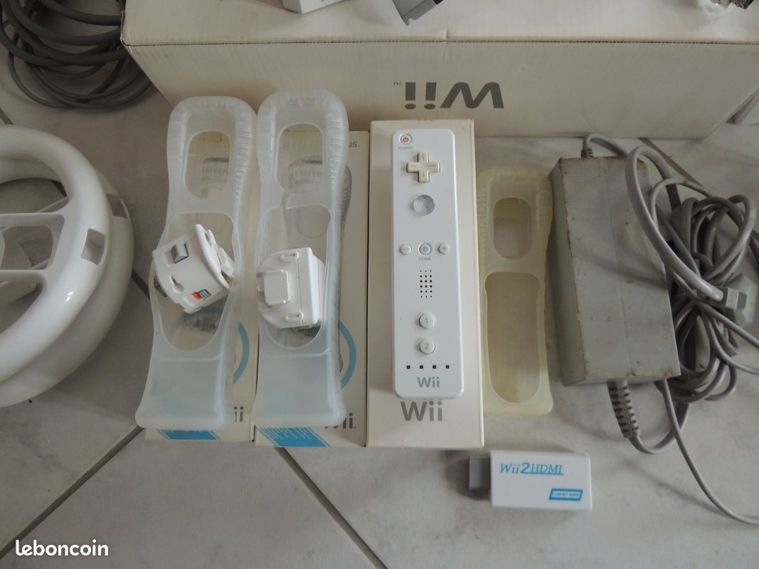 Console WII complete boite et jeux 4 manettes (image 3)