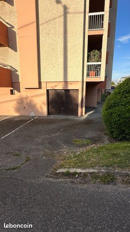 Garage/boxe 18m2 résidence privé