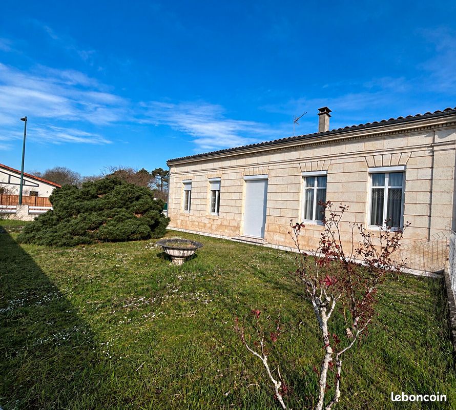 Maison 4 pièces 130 m² · à Saint-Aubin-de-Médoc · 130 m² · 296 000 €