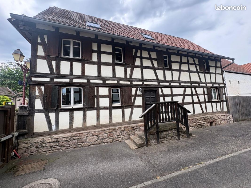 Appartement 6 pièces 136 m² · à Geispolsheim · 136 m² · 299 000 €