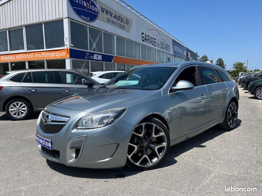 OPEL INSIGNIA SPORTS TOURER 2.8 V6 Turbo - 325 - BVA 4x4 (image 1)