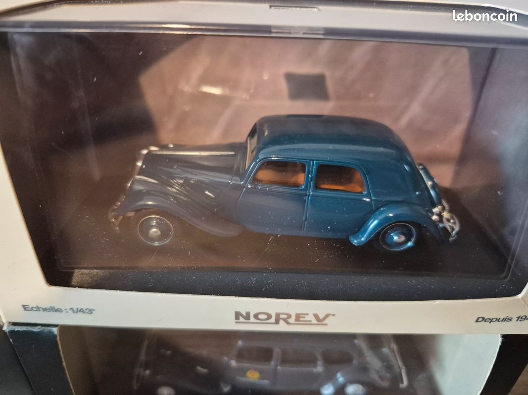 1/43 NOREV CITROEN Traction 11 Familiale Pompiers D'Aze 1955 TBE