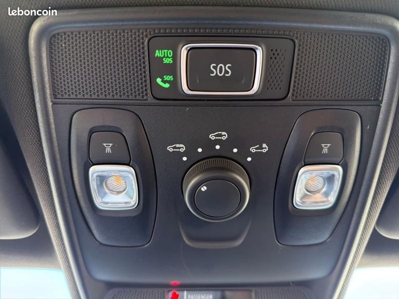 Renault Captur 1.6 E-Tech hybride 145ch Engineered (image 24)