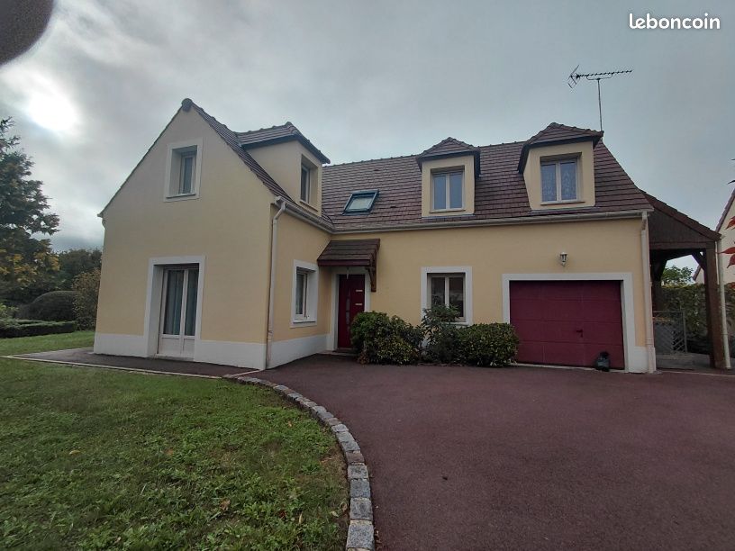 Maison 7 pièces 130 m² · à Sainville · 130 m² · 292 000 €