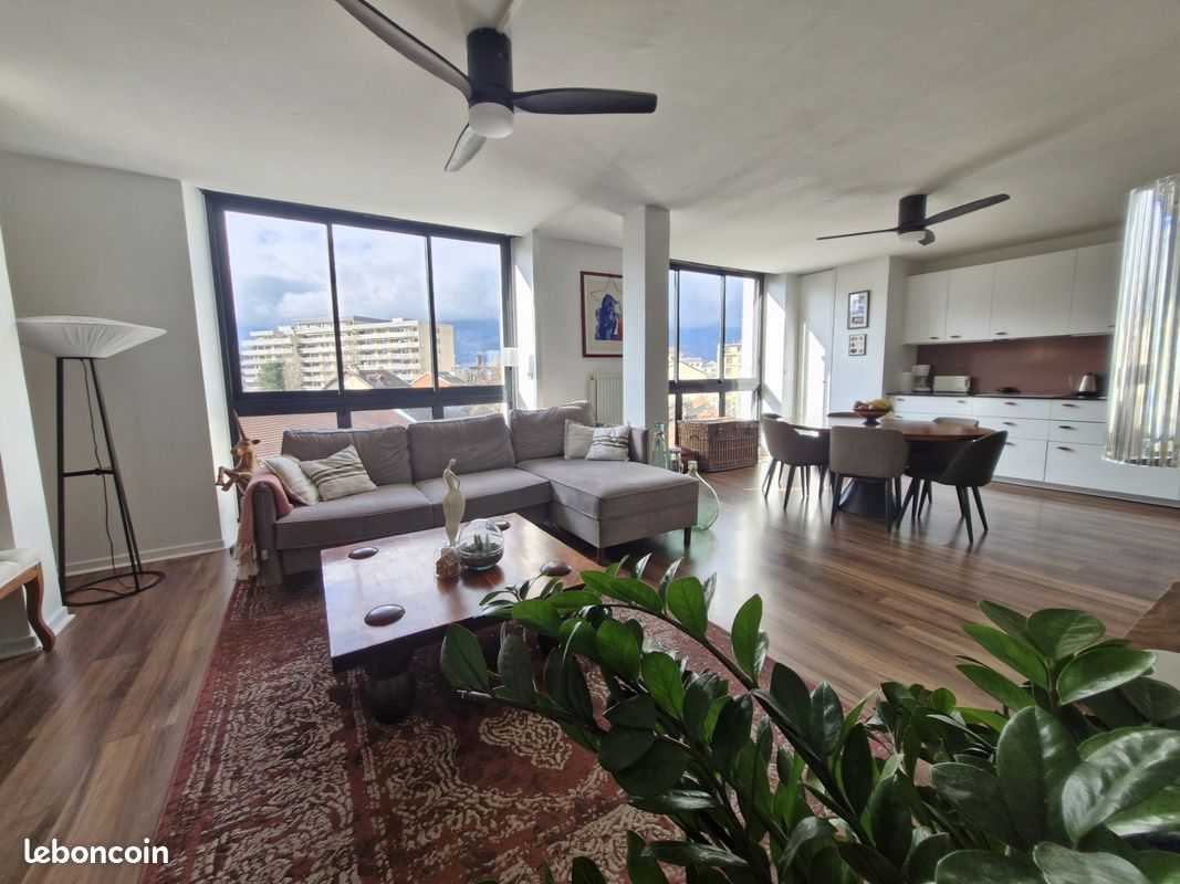 Appartement 2 pièces 62 m² · à Grenoble · 62 m² · 236 000 €