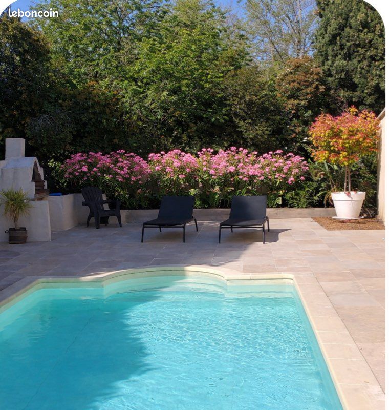 Maison 7 pièces 210 m² · à Valréas · 210 m² · 389 900 €