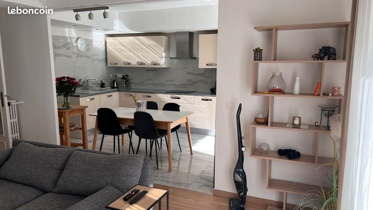 Location appartement T3-70 m2 à 5 mns des plages - 12 mns du Palais des Festivals