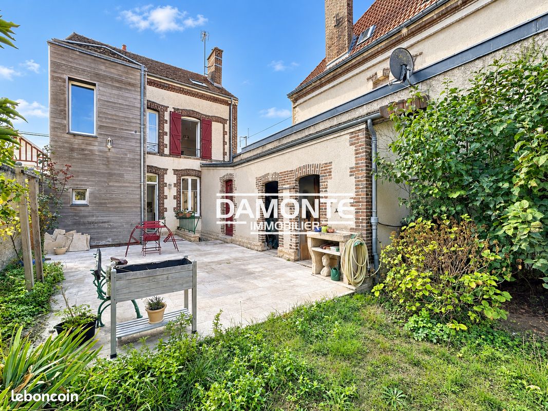 Maison 6 pièces 145 m² · à Troyes · 145 m² · 260 000 €
