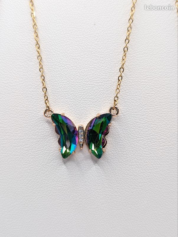 Collier papillon en verre et acier inoxydable (image 3)