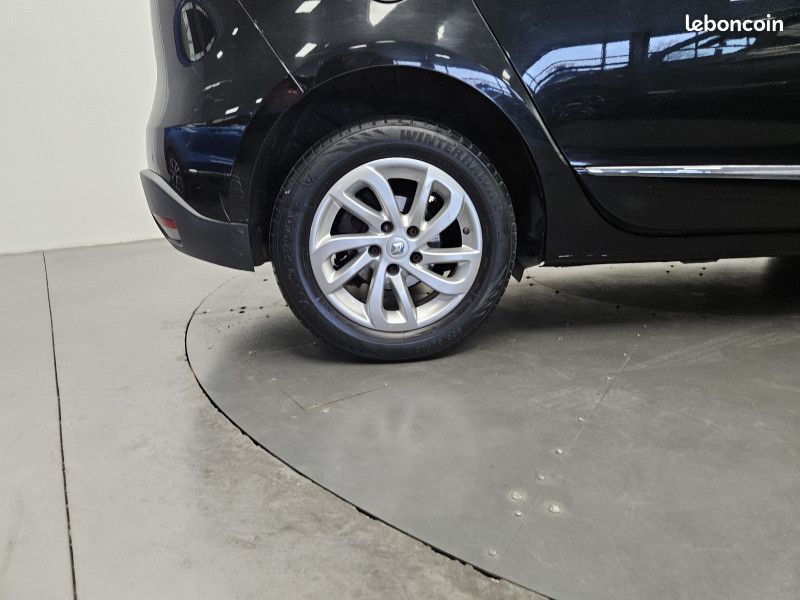 Renault SCENIC III Scénic III 1.6 dci 130 ch / GPS / Radar / Écran / Régulateur / (image 15)