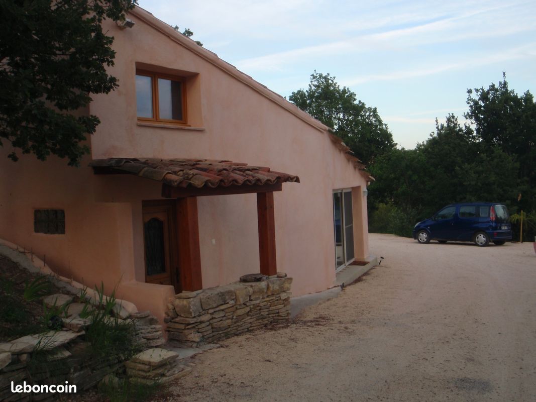 Maison 5 pièces 105 m² · à Montfuron · 105 m² · 1 080 €/mois